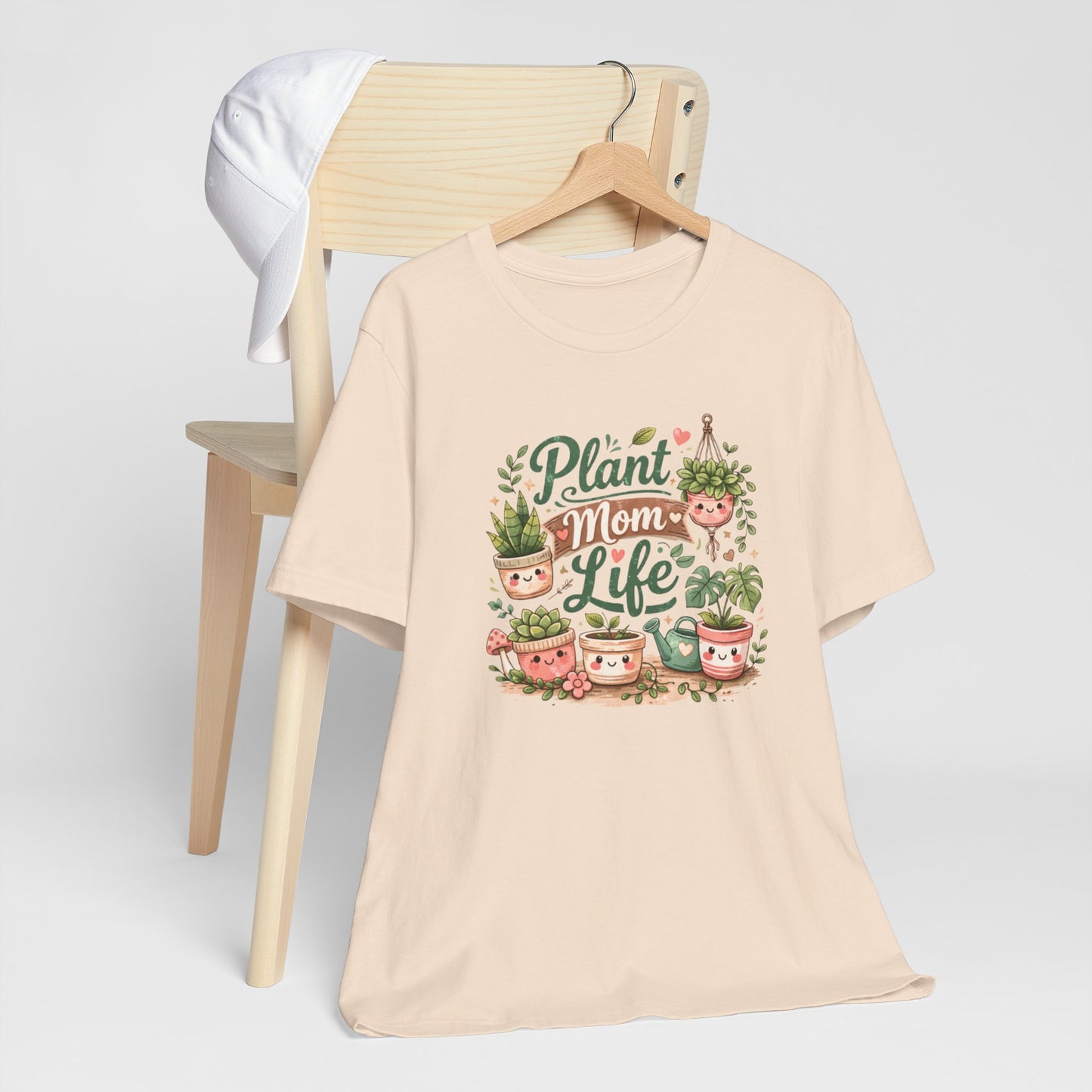 Plant Mom Life Graphic Tee | Cute Plant Lover Shirt