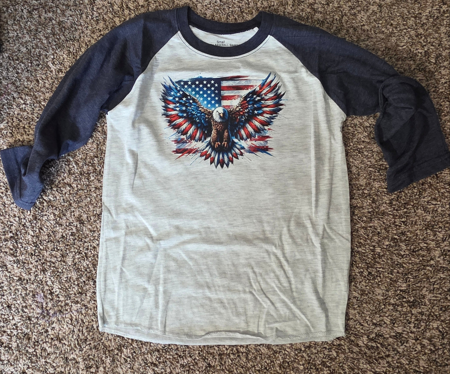American eagle youth baseball shirt - Small